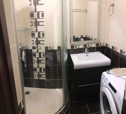 Продам двухкомнатную (2-комн.) квартиру, Бондаренко ул, 30, Казань г