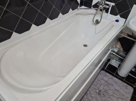 Продам однокомнатную (1-комн.) квартиру, Сочинская ул, 4, Симферополь г