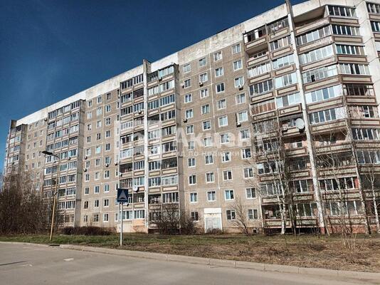 Продам двухкомнатную (2-комн.) квартиру, ДСК мкр, 3, Иваново г