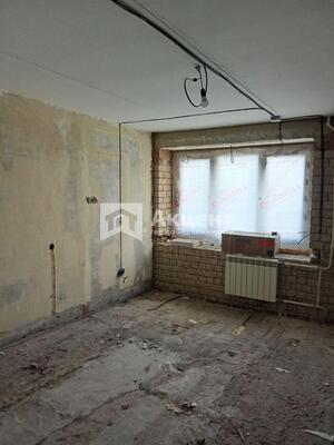 Продам трехкомнатную (3-комн.) квартиру, Жарова ул, 8, Иваново г