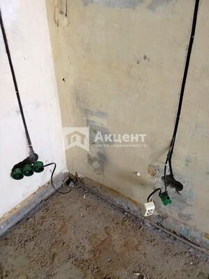 Продам трехкомнатную (3-комн.) квартиру, Жарова ул, 8, Иваново г