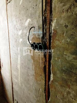 Продам трехкомнатную (3-комн.) квартиру, Жарова ул, 8, Иваново г