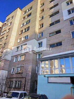 Продам трехкомнатную (3-комн.) квартиру, Жарова ул, 8, Иваново г