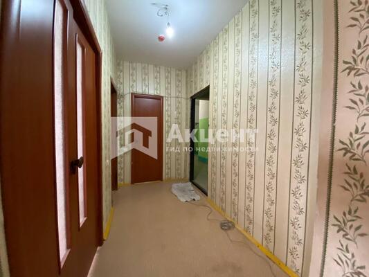 Сдам двухкомнатную (2-комн.) квартиру, Генерала Горбатова ул, 23, Иваново г