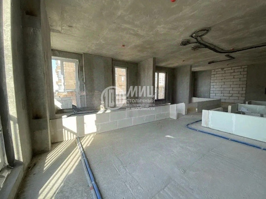 Продам трехкомнатную (3-комн.) квартиру, Волоколамское ш, 71/13к1, Москва г