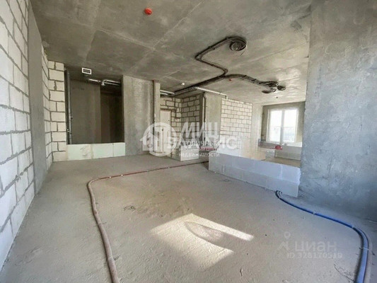 Продам трехкомнатную (3-комн.) квартиру, Волоколамское ш, 71/13к1, Москва г