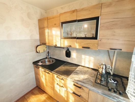 Продам двухкомнатную (2-комн.) квартиру, 60-летия СССР б-р, 2к1, Гальчино д