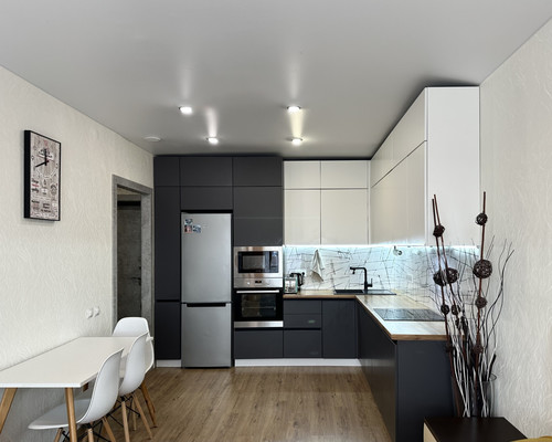 Продам двухкомнатную (2-комн.) квартиру, Умырзая ул, 12, Казань г