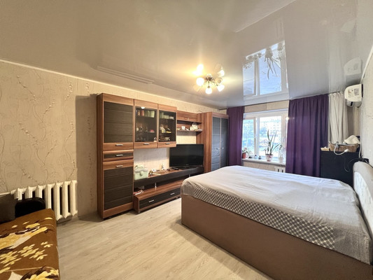 Продам однокомнатную (1-комн.) квартиру, Тобольская ул, 5, Новороссийск г