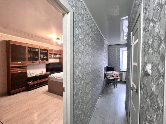 Продам однокомнатную (1-комн.) квартиру, Тобольская ул, 5, Новороссийск г