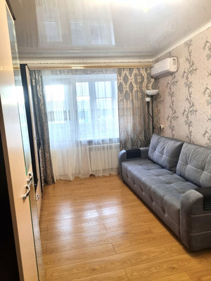 Продам однокомнатную (1-комн.) квартиру, Ленинградская ул, 199, Тихорецк г