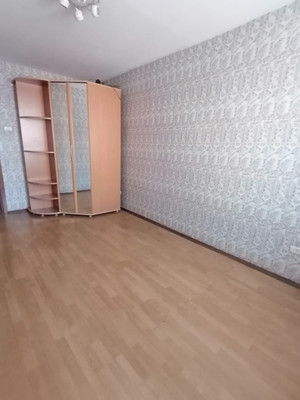 Продам трехкомнатную (3-комн.) квартиру, Лежневская ул, 168, Иваново г