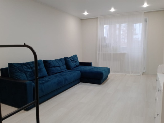 Продам двухкомнатную (2-комн.) квартиру, Самоцветы мкр, 12, Иваново г