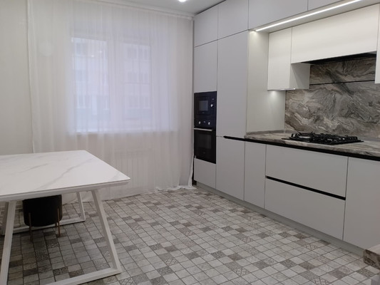 Продам двухкомнатную (2-комн.) квартиру, Самоцветы мкр, 12, Иваново г