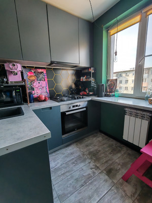 Продам трехкомнатную (3-комн.) квартиру, Андрианова ул, 12, Иваново г