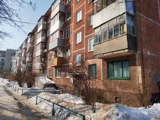 Продам трехкомнатную (3-комн.) квартиру, Андрианова ул, 12, Иваново г