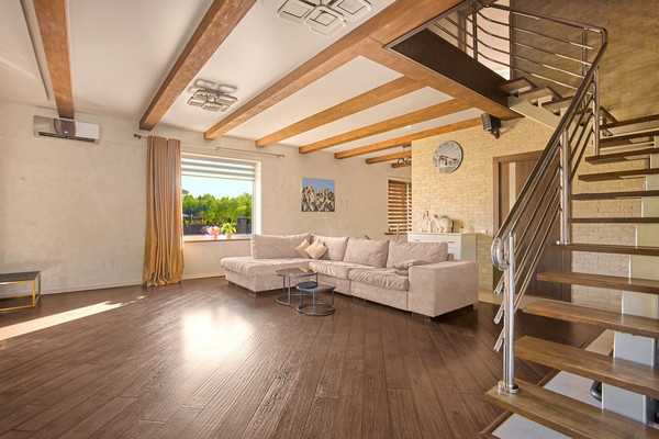 Продам трехкомнатную (3-комн.) квартиру, Муезерская (Перевалка р-н) ул, 166а, Петрозаводск г