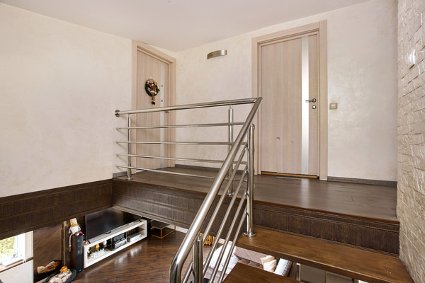 Продам трехкомнатную (3-комн.) квартиру, Муезерская (Перевалка р-н) ул, 166а, Петрозаводск г