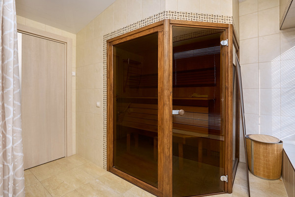 Продам трехкомнатную (3-комн.) квартиру, Муезерская (Перевалка р-н) ул, 166а, Петрозаводск г