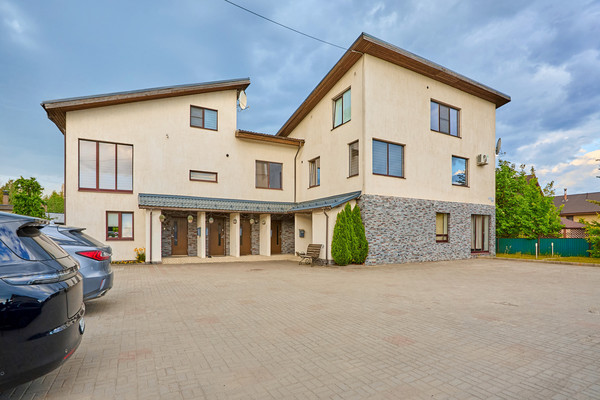 Продам трехкомнатную (3-комн.) квартиру, Муезерская (Перевалка р-н) ул, 166а, Петрозаводск г