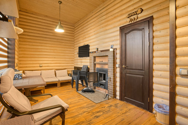 Продам трехкомнатную (3-комн.) квартиру, Муезерская (Перевалка р-н) ул, 166а, Петрозаводск г