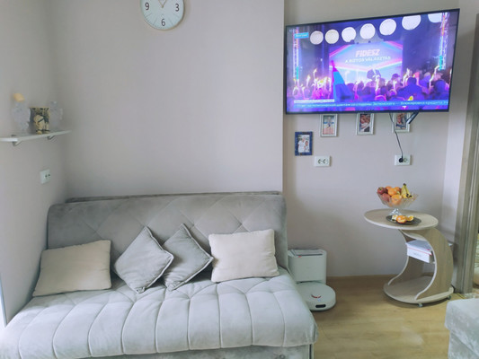 Продам двухкомнатную (2-комн.) квартиру, Гидростроителей ул, 28, Краснодар г