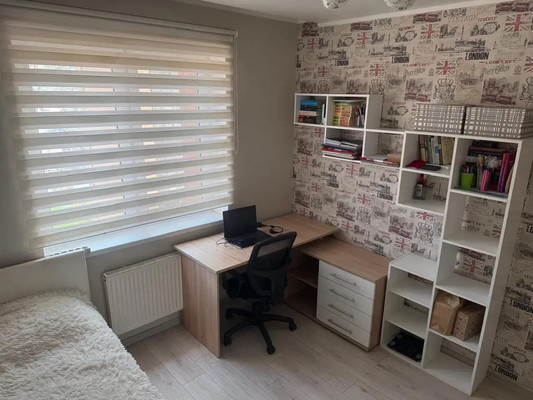 Продам трехкомнатную (3-комн.) квартиру, Героев-Разведчиков ул, 12, Краснодар г