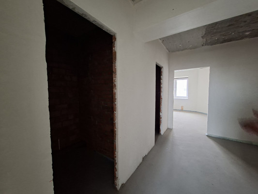 Продам трехкомнатную (3-комн.) квартиру, Октябрьская ул, 74, Тихорецк г