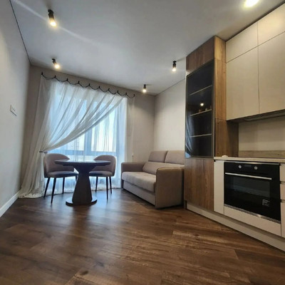 Продам двухкомнатную (2-комн.) квартиру, Дыбенко ул, 7/1, Москва г