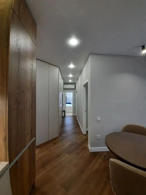 Продам двухкомнатную (2-комн.) квартиру, Дыбенко ул, 7/1, Москва г