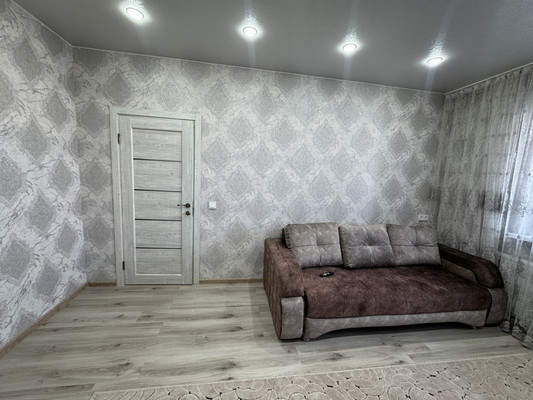 Сдам двухкомнатную (2-комн.) квартиру, Западный Обход ул, 45к1, Краснодар г