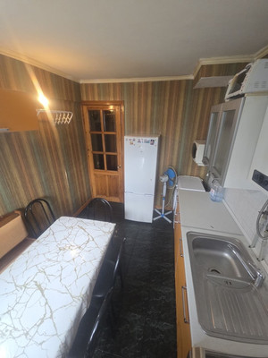 Сдам трехкомнатную (3-комн.) квартиру, Московская ул, 54, Краснодар г