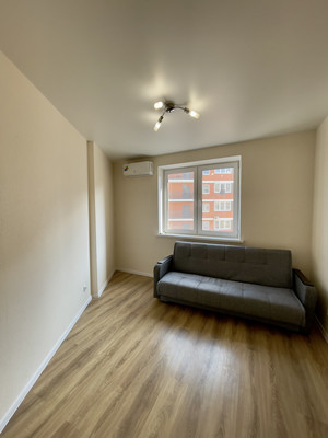 Сдам двухкомнатную (2-комн.) квартиру, Западный Обход ул, 45к5, Краснодар г