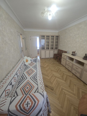 Продам трехкомнатную (3-комн.) квартиру, им. Стасова ул, 143, Краснодар г