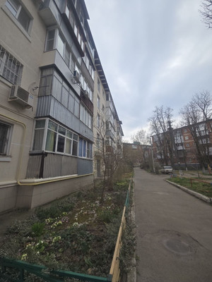Продам трехкомнатную (3-комн.) квартиру, им. Стасова ул, 143, Краснодар г