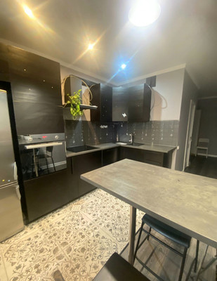 Продам двухкомнатную (2-комн.) квартиру, Сколковская ул, 7А, Одинцово г