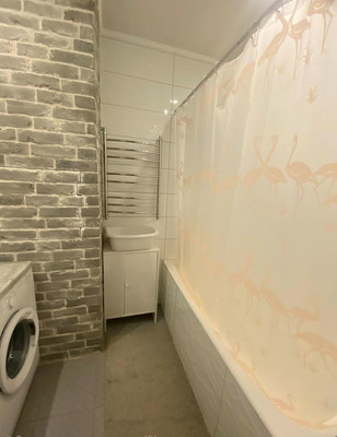 Продам двухкомнатную (2-комн.) квартиру, Сколковская ул, 7А, Одинцово г