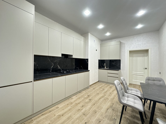 Сдам однокомнатную (1-комн.) квартиру, Солнечная ул, 40, Нальчик г