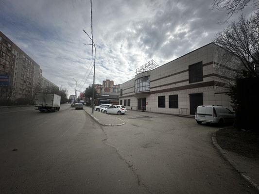 Сдам торговое помещение 1 500 м2, Холодово ул, 1, Раменское г