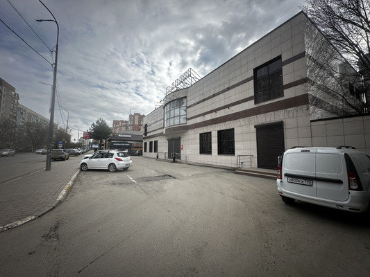 Сдам торговое помещение 1 500 м2, Холодово ул, 1, Раменское г