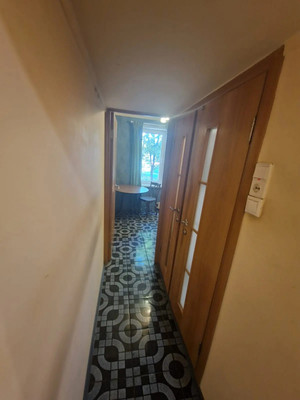 Продам однокомнатную (1-комн.) квартиру, Ореховый б-р, 39к2, Москва г