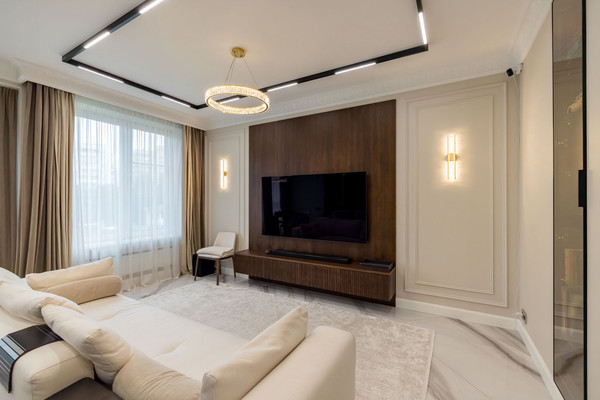 Продам трехкомнатную (3-комн.) квартиру, Багрицкого ул, 18, Москва г