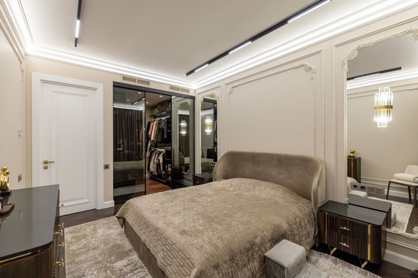 Продам трехкомнатную (3-комн.) квартиру, Багрицкого ул, 18, Москва г