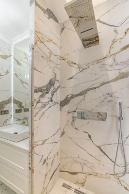 Продам трехкомнатную (3-комн.) квартиру, Багрицкого ул, 18, Москва г