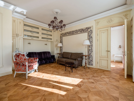 Сдам двухкомнатную (2-комн.) квартиру, Котельническая наб, 1/15кА, Москва г