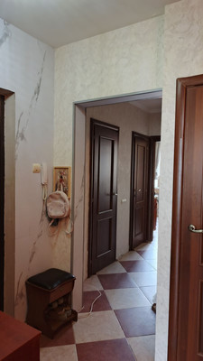 Продам двухкомнатную (2-комн.) квартиру, Рябиновая ул, 8, Бородки д