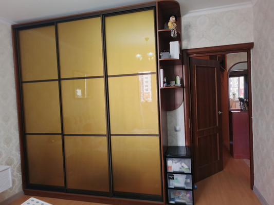 Продам двухкомнатную (2-комн.) квартиру, Рябиновая ул, 8, Бородки д