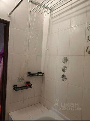 Продам двухкомнатную (2-комн.) квартиру, Рябиновая ул, 8, Бородки д