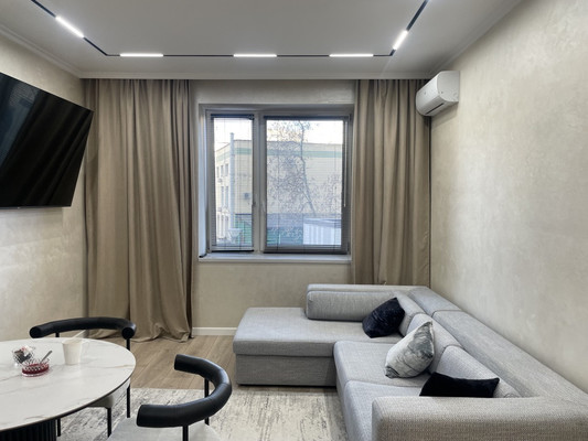 Продам двухкомнатную (2-комн.) квартиру, Староалексеевская ул, 5А, Москва г