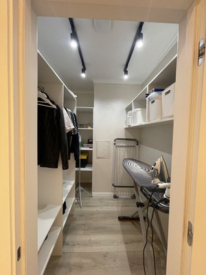 Продам двухкомнатную (2-комн.) квартиру, Староалексеевская ул, 5А, Москва г